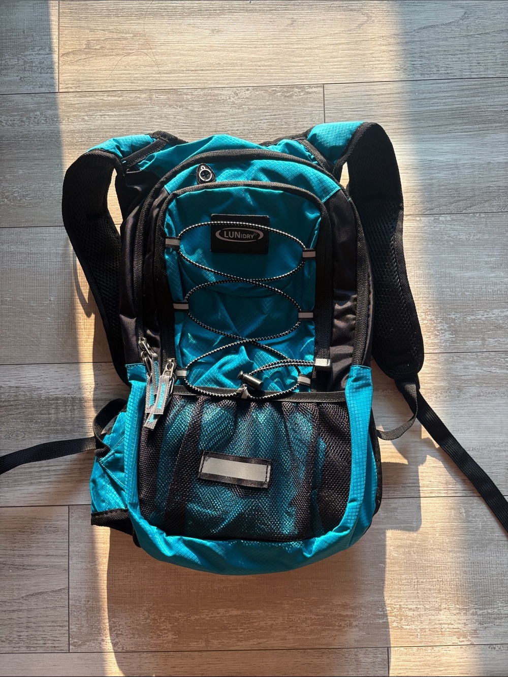 LUNIDRY Hydration Back Pack